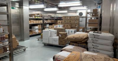 <b>containers</b> left out of <b>storage</b> areas <b>must</b> be checked at the end of each workday. . Which of the following food containers in the dry store room must be labeled
